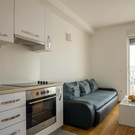 Mattea Apartament *