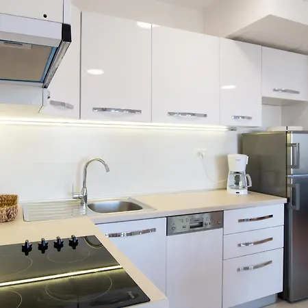 Mattea Apartament *